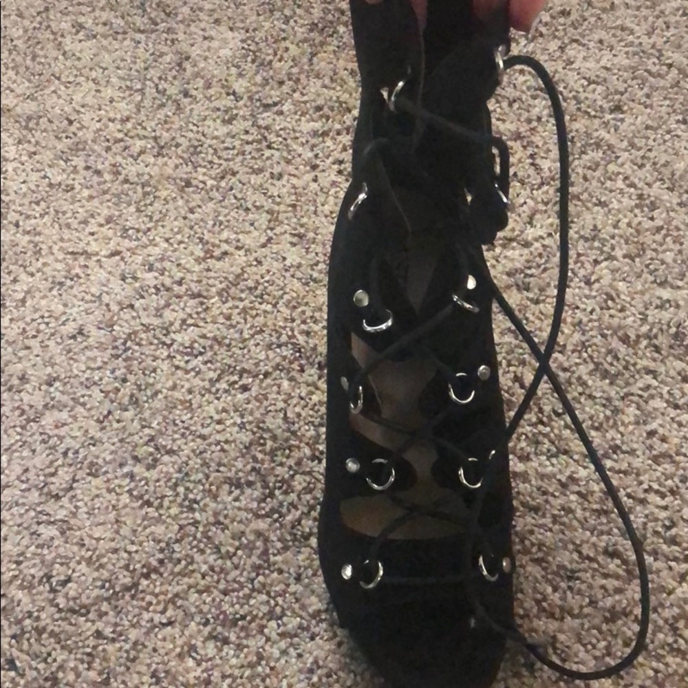 Black lace Stilettos, Never Wore, Size 9 Woman.